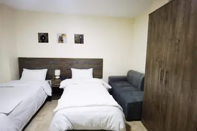 Image de Cozy 1-bedroom apartment with WiFi and Ac in enchanting Petra