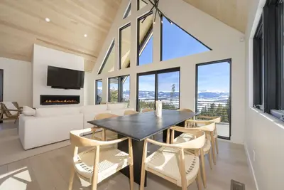 Image de Stunning Mountain Views w/ Hot Tub