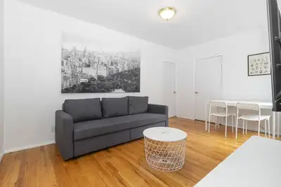 Image de Charming Upper East Two Bedrooms Apartment  Nyc