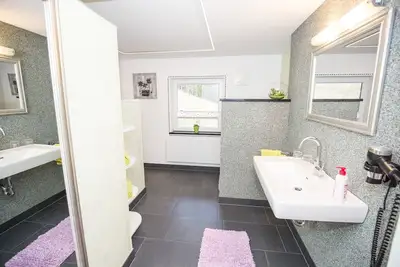 Image de Gemütliche Ferienwohnung mit Blick auf die Hohen Tauern in der Wildkogel Arena