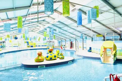 Image de Roulotte-Famille-Salle de bain privée séparée-Vue sur Parc-Dunlin Retreat
