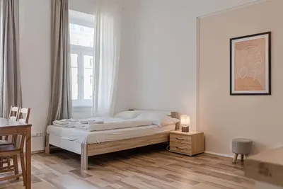 Image de Special Vintage Viennese Apt. - 12min f Downtown