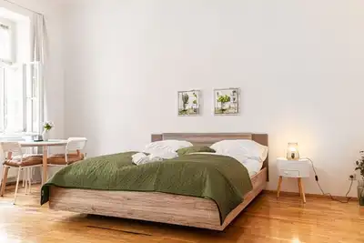 Image de Smart 2br Apt. Perfect for Longstays near Rennweg