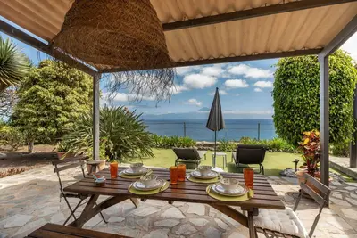 Image de Maison de vacances 'Casa La Bobadilla' avec vue sur la mer, terrasse privée et Wi-Fi