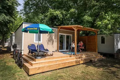 Image de Mobil-home | Comfort | 3 Ch. | 6 pers. | Terrasse surélevée | A/C