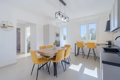 Appartement 'Boutique - Sea Family' avec vue sur la mer, Wi-Fi et climatisation