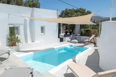 Villa 'Irene's View Villas Seven' avec piscine partagée, terrasse et Wi-Fi