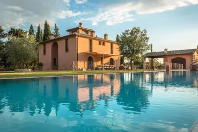 Belle villa à Peccioli avec piscine privée
