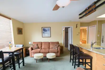 Image de Bright and Spacious Marquise on Blackcomb Condo