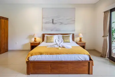 Image de 3 Bedroom Cozy Villa, Near Finns and Beach @ Canggu