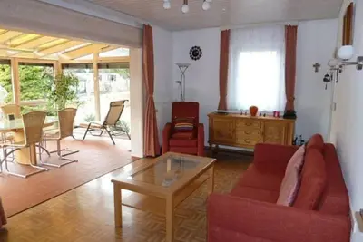 Image de Ferienhaus 20-e mit Wintergarten und Garage - Ferienhäuser im Feriendorf Weissensee im Allgäu