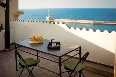 Image de In Heart of Old Town w. Venetian Port Views