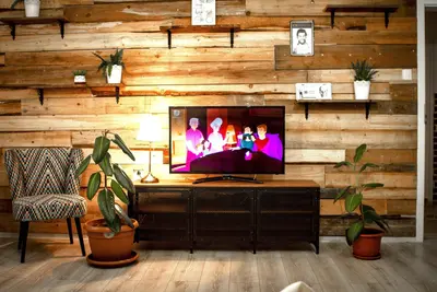 Image de 15 minutes walk to the Old Center.