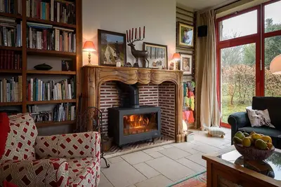Image de Gîte de charme avec salle de jeux et home-cinéma près des étangs de Tronçais