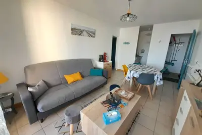 Image de Charmant T2 rénové avec loggia, proche mer et pistes cyclables à Saint-Hilaire-de-Riez