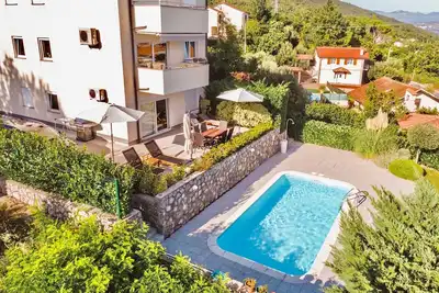 Image de Pool Apartment in Villa Maurina