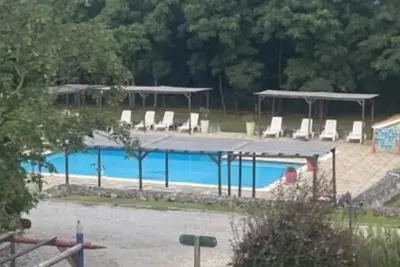 Image de family friendly, pet friendly, relaxing, swimming pool, play area, games room