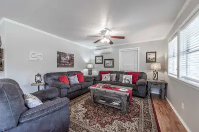 Image de Songbird Haven Cozy Country Getaway