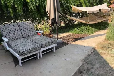 Image de Charming Los Angeles Craftsman-Cottage House