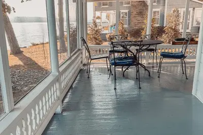 Image de Charming 3 bedroom lake house