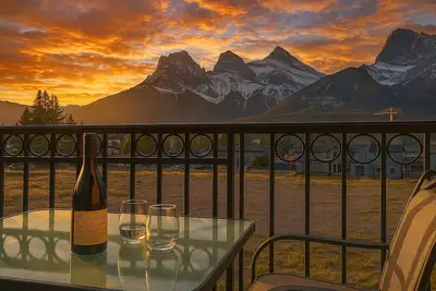 Image de Stunning Mountain Views - Pool&HotTub - King Bed - Bbq\n