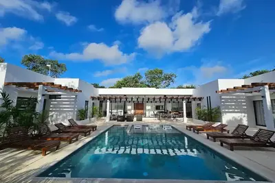 Image de Casa Comoda: A bright, welcoming sprawling villa. \n\n