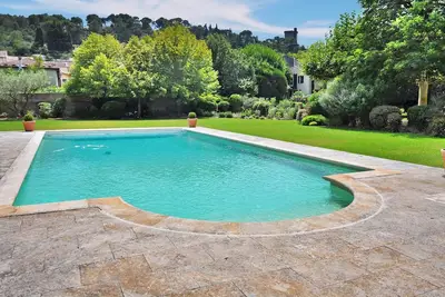 Image de Le Mazet D'Estelan Et Son Anne