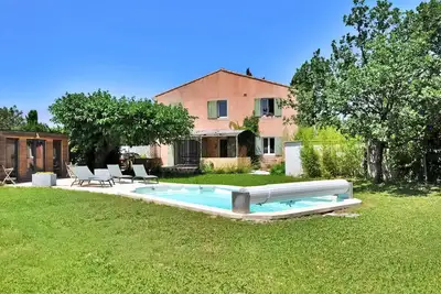 Image de Gorgeous home in Pernes Les Fontaines