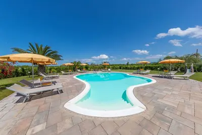 Image de Ferme 'Appartamento 1 - Il Lentisco' avec piscine partagée, terrasse privée et Wi-Fi