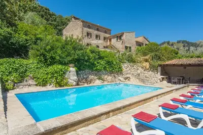 Image de Maison de campagne \"Huguet\" avec vue sur la montagne, Wi-Fi et climatisation