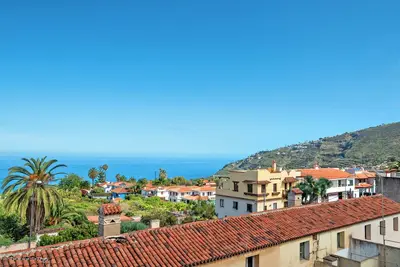 Image de Maison de vacances 'Casa Sol' avec vue sur la mer, terrasse privée et Wi-Fi