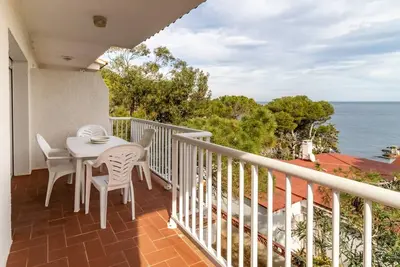 Image de Carboneres 46. 1 - Appartement avec terrasse et vue