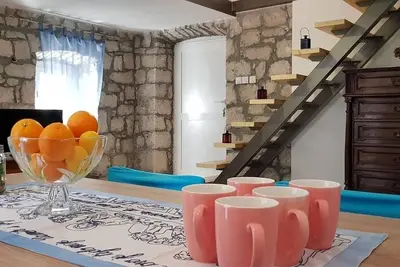 Image de Appartement d'une chambre animaux acceptés Prožura, Mljet (A-22331-a)