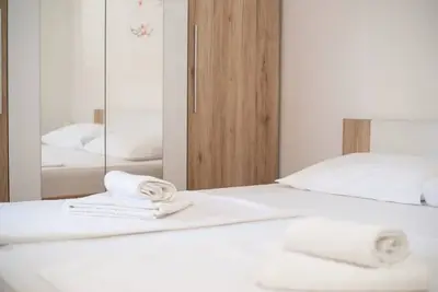 Appartement de deux chambres avec le balcon Kastel Kambelovac, Kastela (A-22444-a)