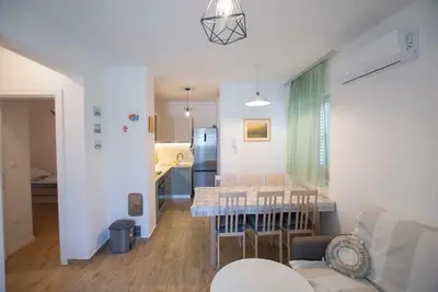 Appartement de deux chambres avec la terrasse Pakostane, Biograd (A-22446-a)