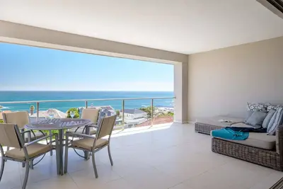 Image de Seaside Elegance at Numa Villa