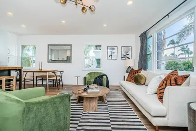 Image de Magnolia Suite - Walk to Shops, Dining & Ferry