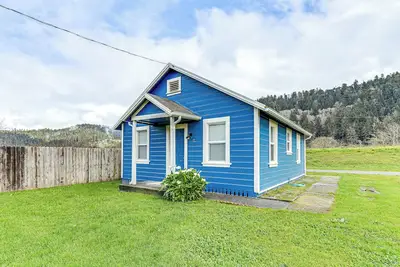 Image de Cozy NorCal Cottage: 2 Mi to Redwoods & Beaches!