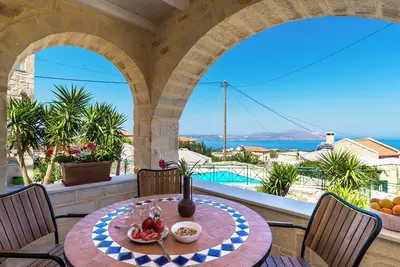 Image de Villa Euterpe, Kokkino Chorion, St. George Retreat - By Apokoronas Villas