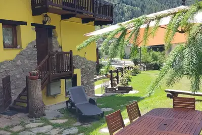 Image de Maison du Soleil - a stone's throw from the sky, for those who love skiing and more