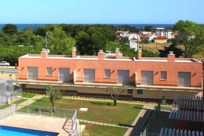Image de Maisons Jumelées avec Piscine, Proche Plage à Creixell, Costa Daurada