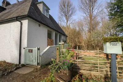 Image de The Cottage In The Woods, pet friendly in Connel, Argyll & Bute