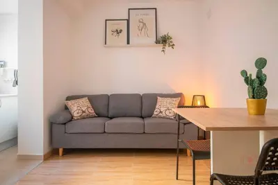 Image de Th08 Apartamento Moderno con Patio Privado