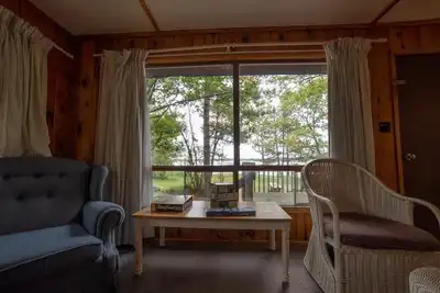 Image de Sand Bay: 2-Bedroom Cottage #3