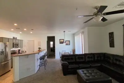 Cozy South Mountain Condo