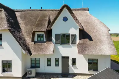 Image de Ferienhaus Antonín Dvorak - Inseldomizil Stolpe - Urlaub Unter Reet auf Usedom
