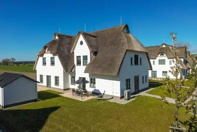 Image de Ferienhaus Clara Schumann - Inseldomizil Stolpe - Urlaub Unter Reet auf Usedom