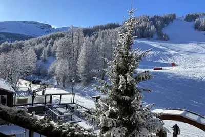 Image de Sauze 1700. Superbe appartement 2 pièces, sur les pistes avec grand balcon.
