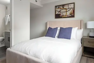 Image de Landing | Stylish 2bd, Clubhouse, Gym