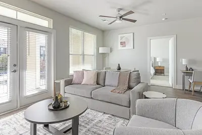 Image de Landing at Bellrock Market Station - 2 Bedrooms. . .